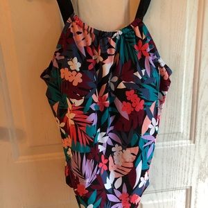 Swimsuit for all tankini